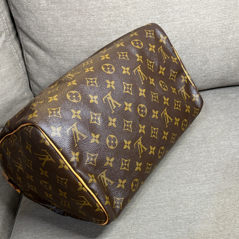 Louis Vuitton Speedy 30 Monogram Authentic COA LegitGrails MB2067 - Picture 8 of 15